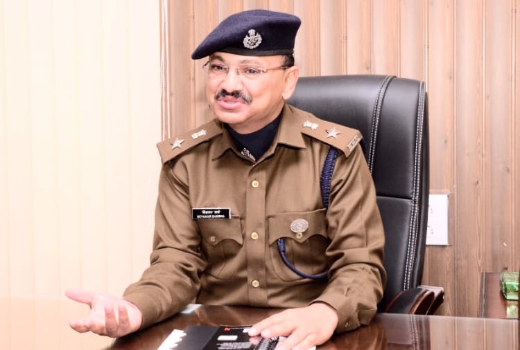 two mining trader arrested at una himachal