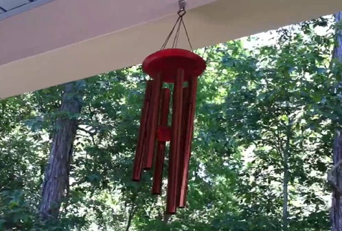 Fengshui Vastu shastra Keeping these things in mind applying wind chime in the house increases luck