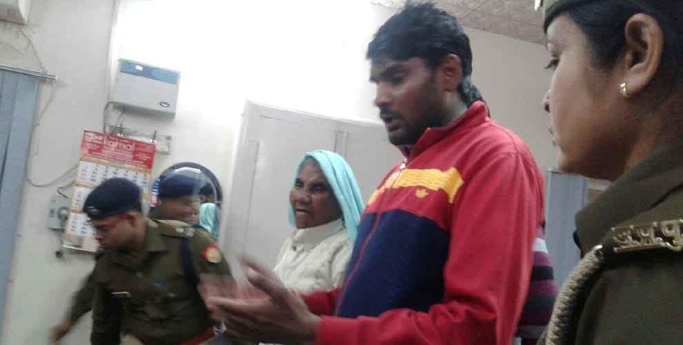 Crooks escaped from jail said, Savitri testified if you too will become news