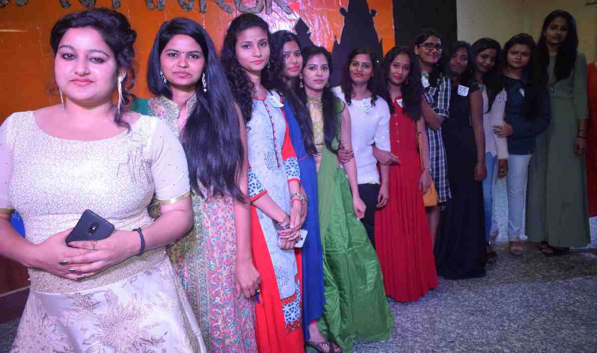 Srishti fest last day celebration in BHU