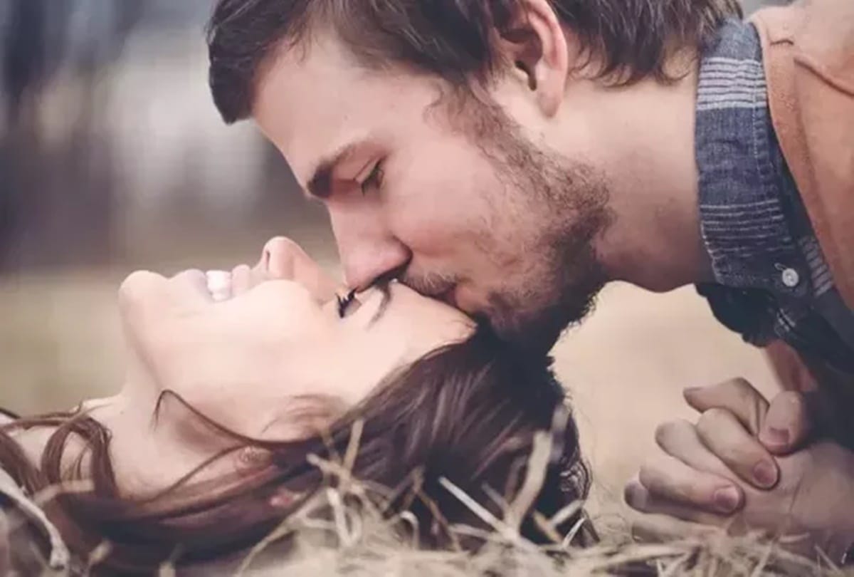 know about benefits of kiss