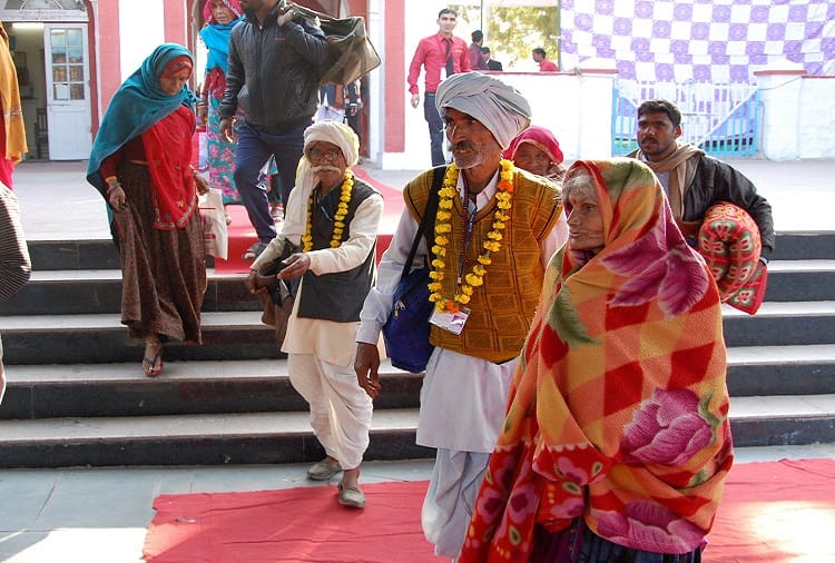  thousand senior citizens went to Tirupati Balaji temple 