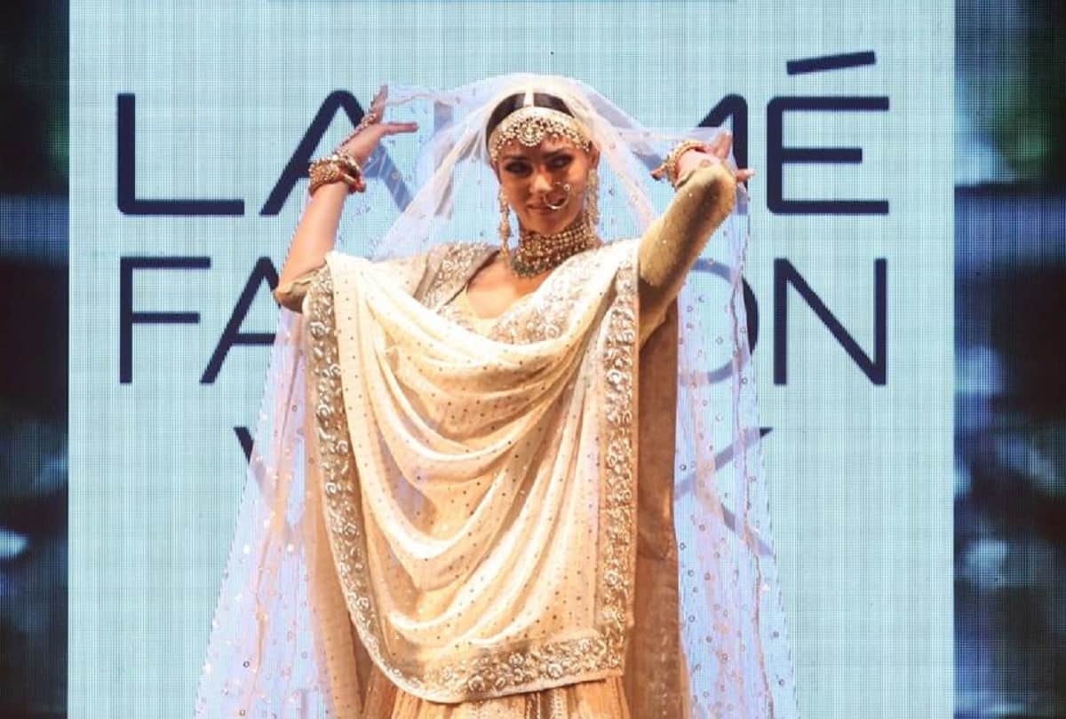 Sushmita Sen give hints on her instagram that she found the man of her dreams