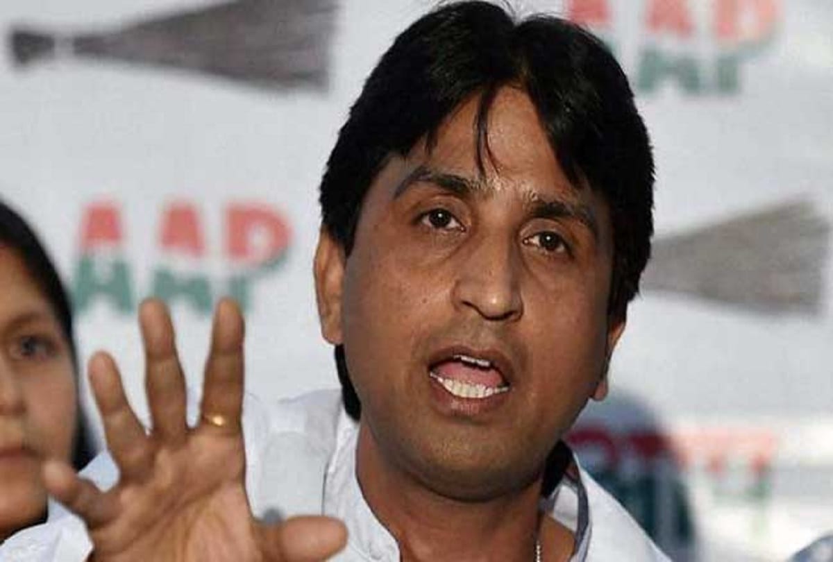 kumar vishwas says I am youngest advani of indian politics.