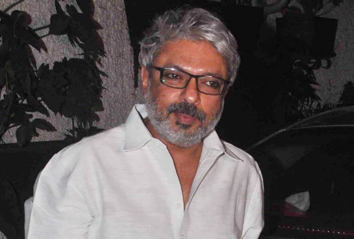 Sanjay Leela Bhansali Also Questioned By Mumbai Police On Sushant Singh Rajput Suicide Case