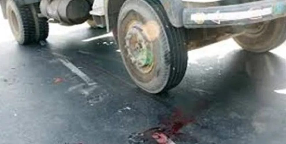 Painful Incident: death of two young men returning from a procession, many injured