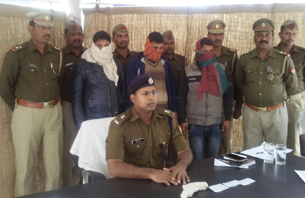 चार बदमाश गिरफ्तार, लूट की दो घटनाओं का पर्दाफाश