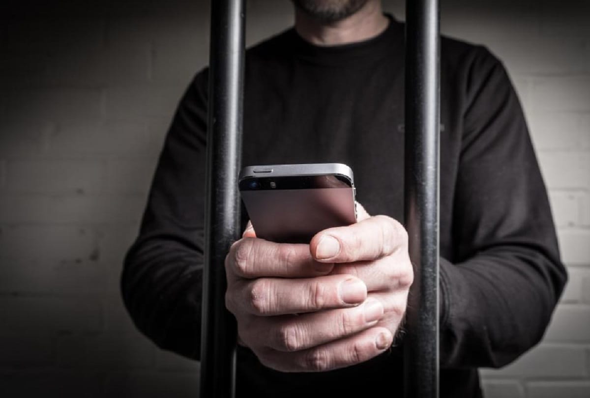 Rajasthan highcourt strict at the subject of mobile in jail