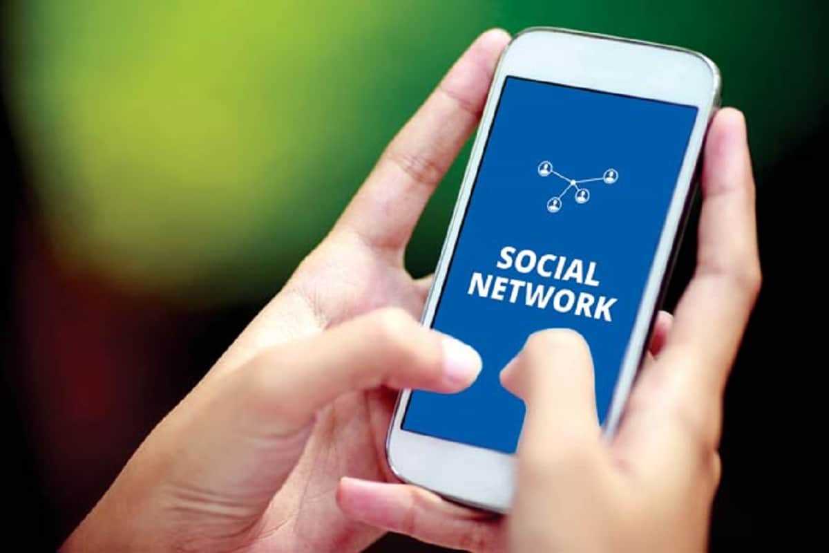 avoid facebook chatting with unknown persons, police enquiry may be