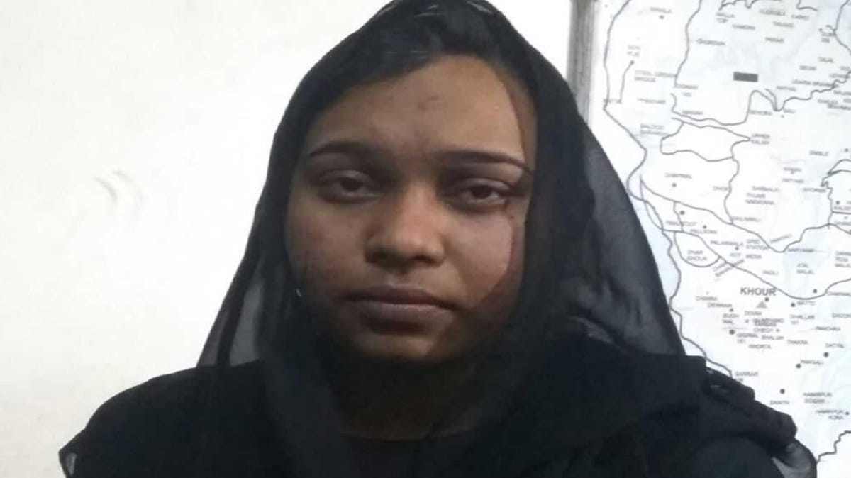 fidayeen girl secretly Sent back to Pune she was arrested in Jammu and Kashmir 