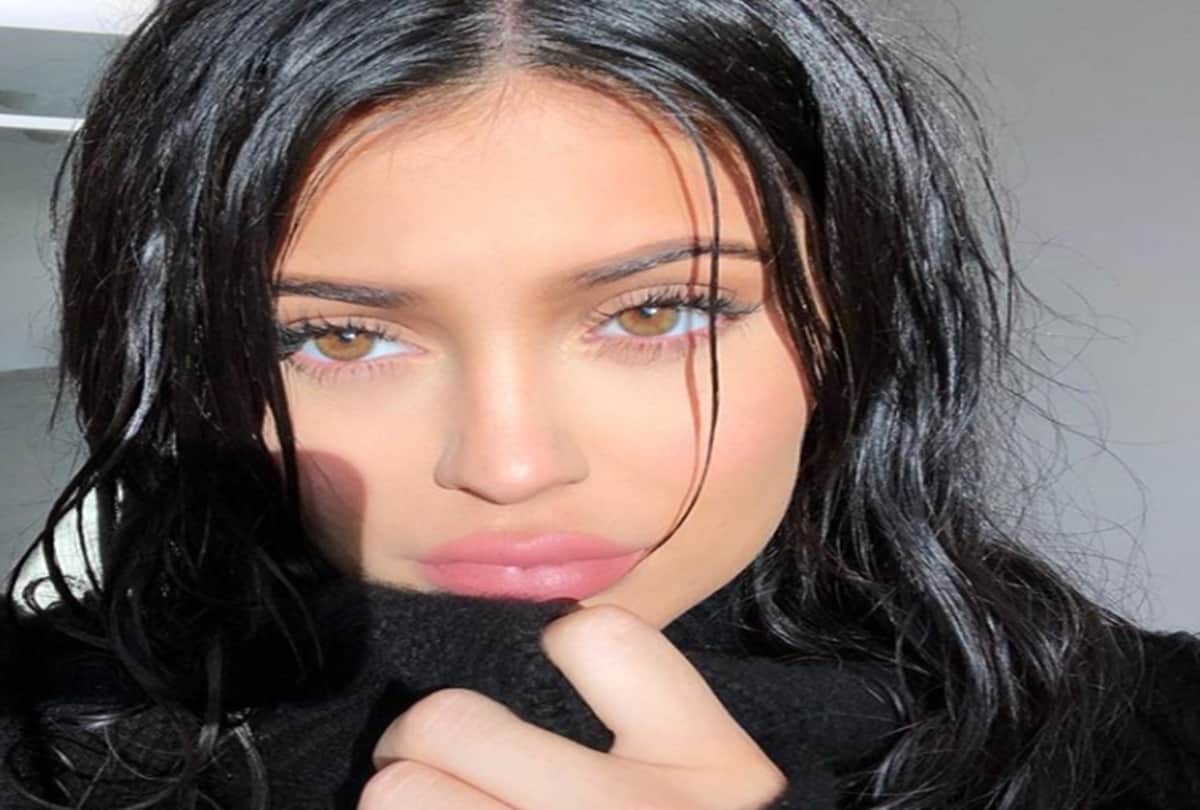 Kylie Jenner blessed with a baby girl shares a glimpse of her little angel with an emotional video