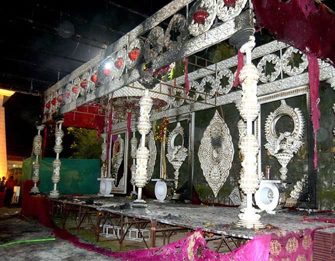 bride groom mandap burnt, fire in marriage palace in zirakpur of punjab