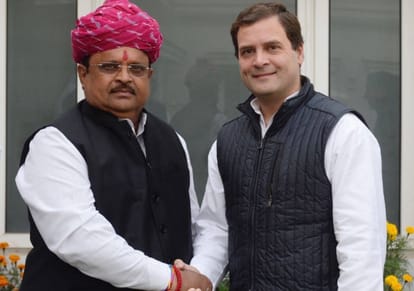 Rajasthan bypolls : Congress candidate meet with sonia and rahul gandhi