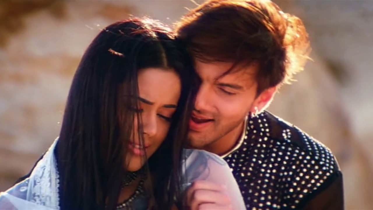 five movie of which in love story against family