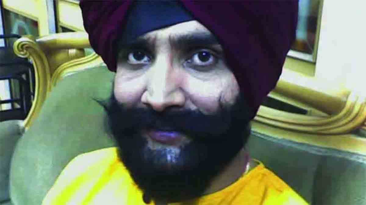 Sourav Ganguly Birthday Special: Saurav Ganguly Dressed Up as a Sardar for attending Durga visarjan