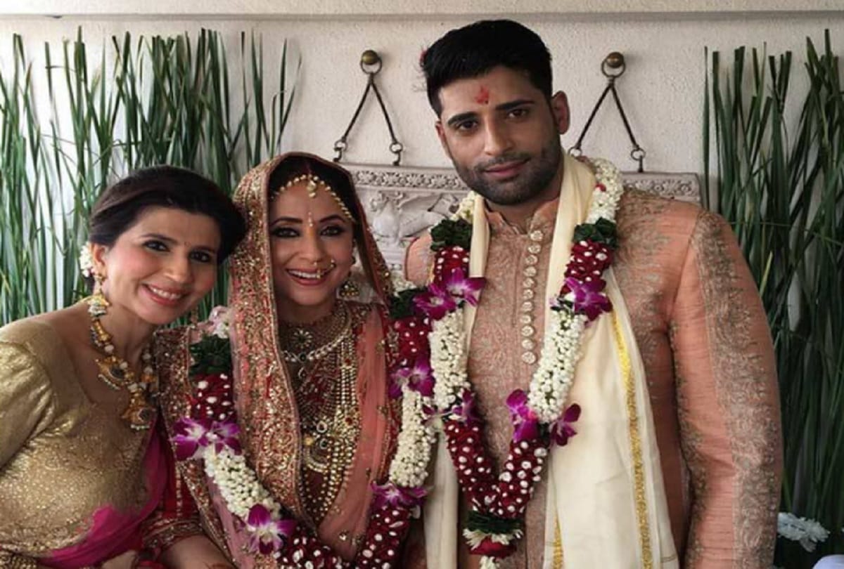 Urmila Matondkar shared birthday picture with cake 