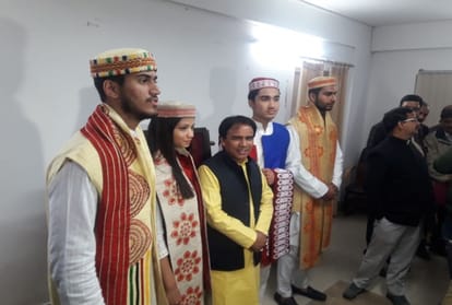   British slavery broke and new uniform for convocation in uttarakhand
