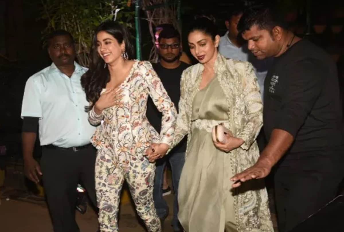 Kapoor family trolled after Janhvi Kapoor's 21st birthday