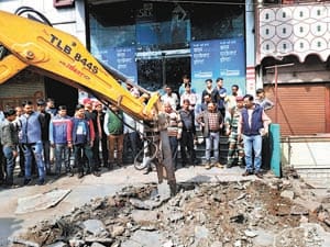nagar nigam allahabad action in bairahana