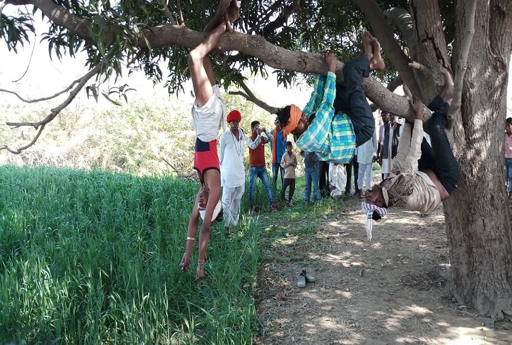 rajasthan bundi farmers unique way of protest demanding water for irrigation 