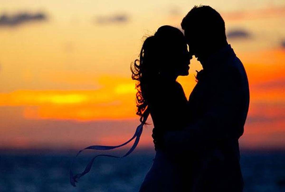 extramarital affair in auraiya