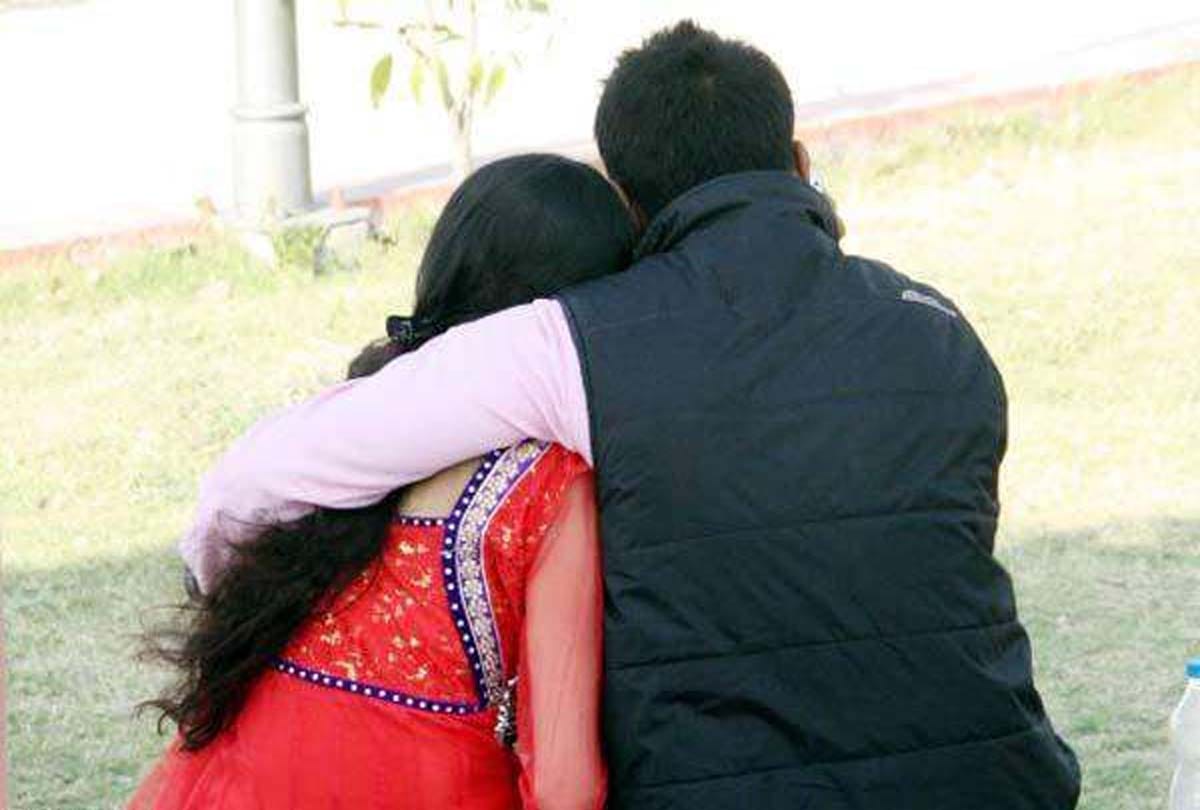 extramarital affair in auraiya