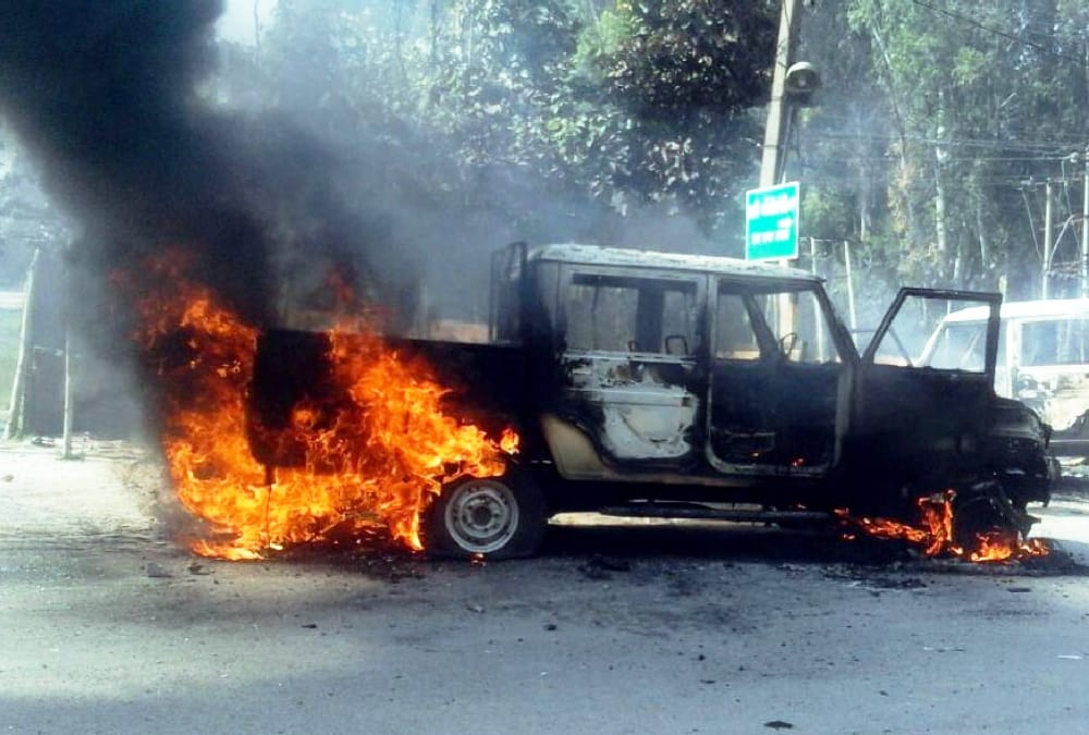 Clash over liquor trade leads to duo’s killing
