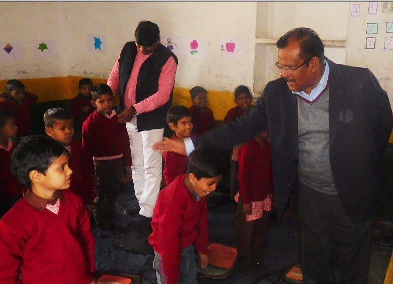 DM seek authorities to make team for bringing children to school 