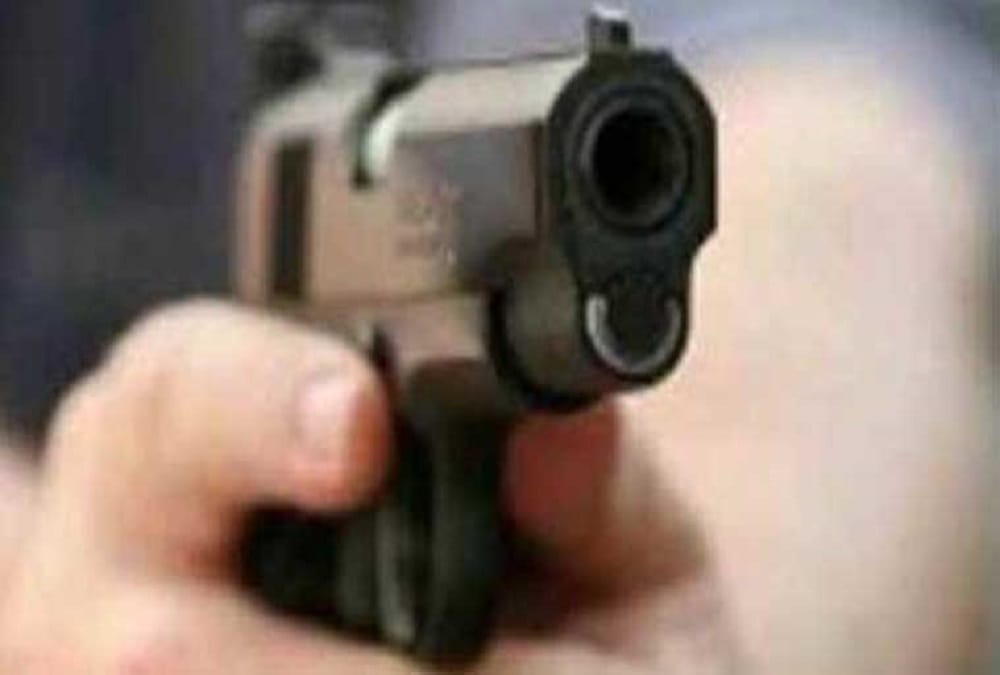rajasthan jaipur robbery fail in axis bank due to bravery of constable