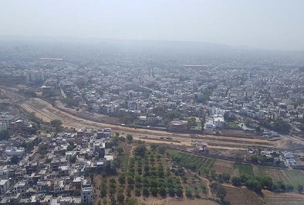 rajasthan jaipur a boy drown in hole and parents protest