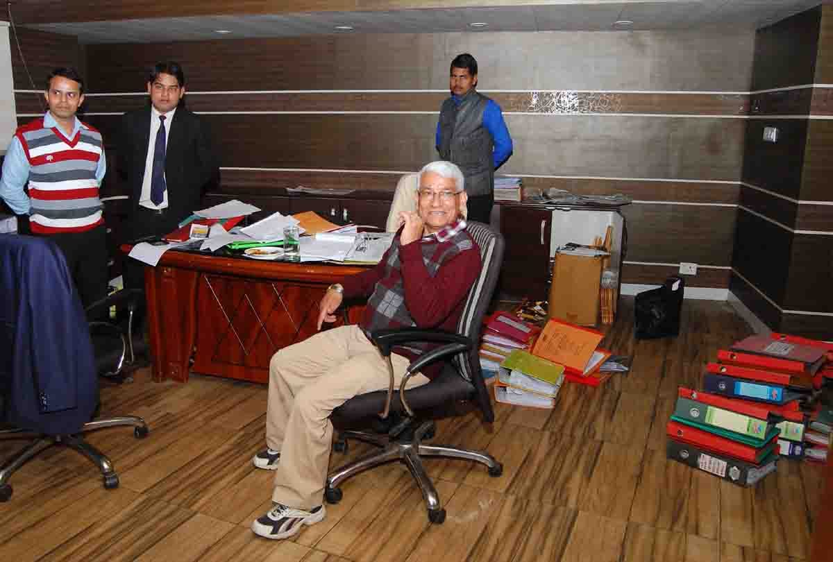 income tax raid in kanpur