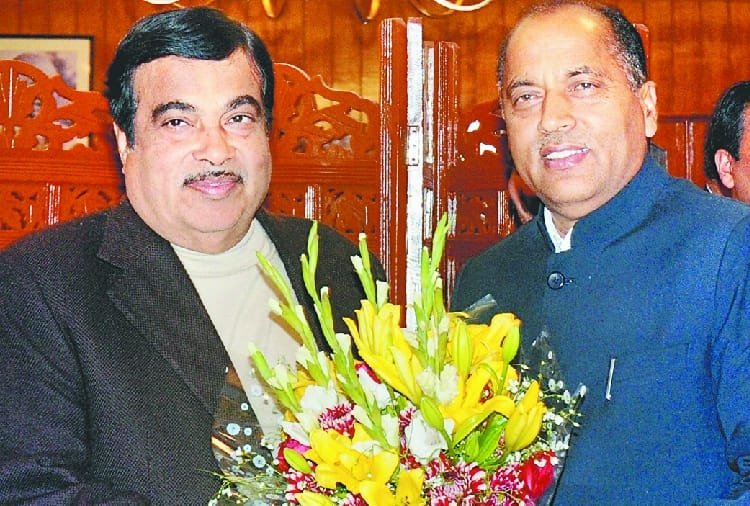 cm jairam thakur met nitin gadkari and samriti irani