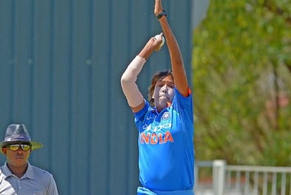 jhulan goswami story boys makes fun of my slow bowling