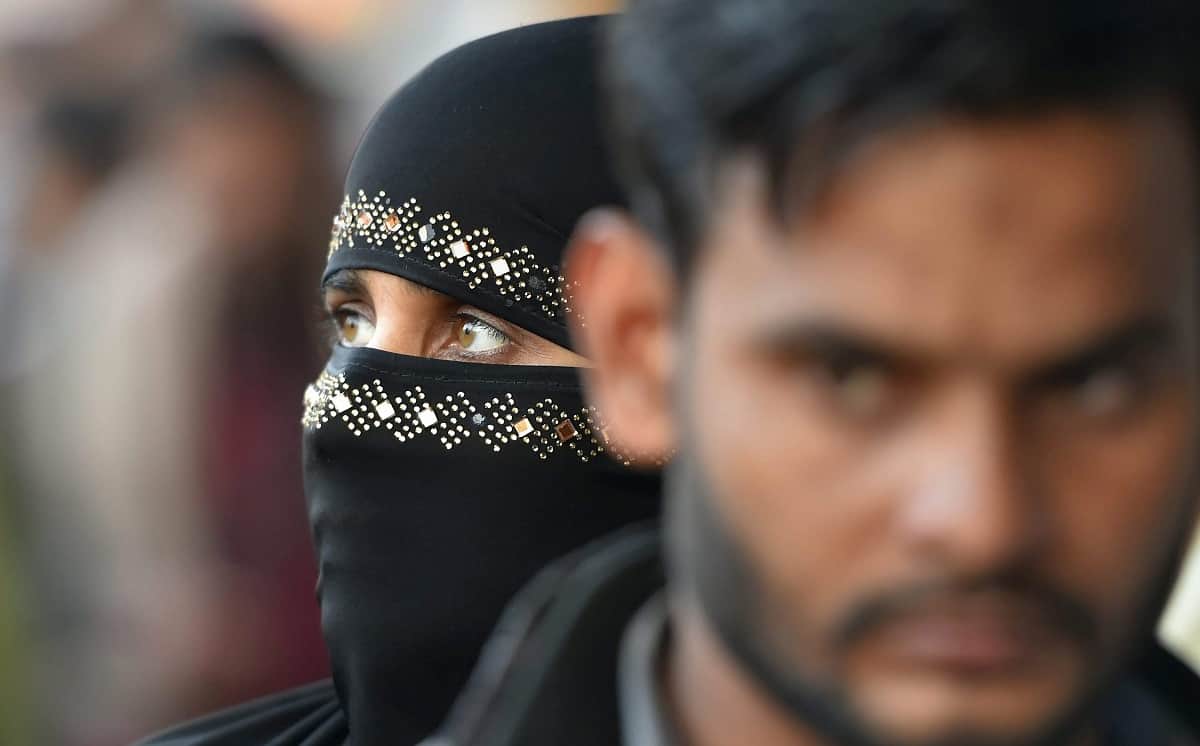 afghanistan where women not allowed to disclose her name