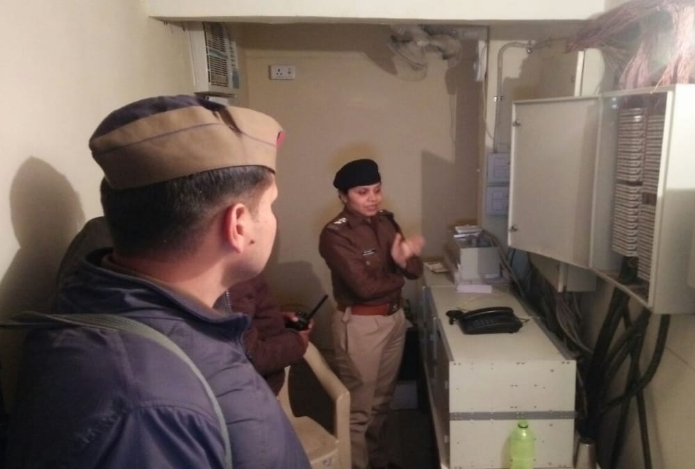 allegedly presence of a terrorist in a flat created ruckus.