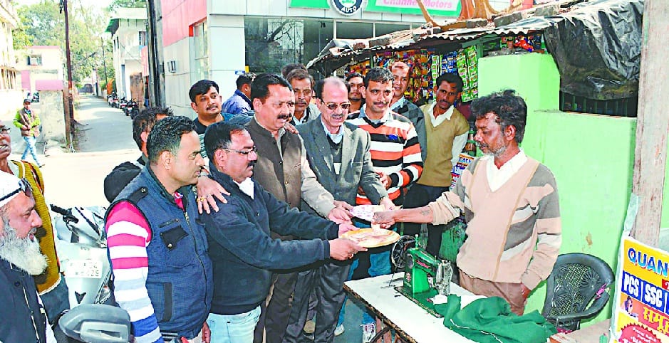 Contractors ask for begging