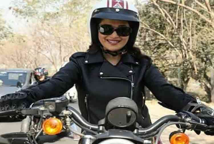 madhuri dixit viral photos as bike rider this is the reason