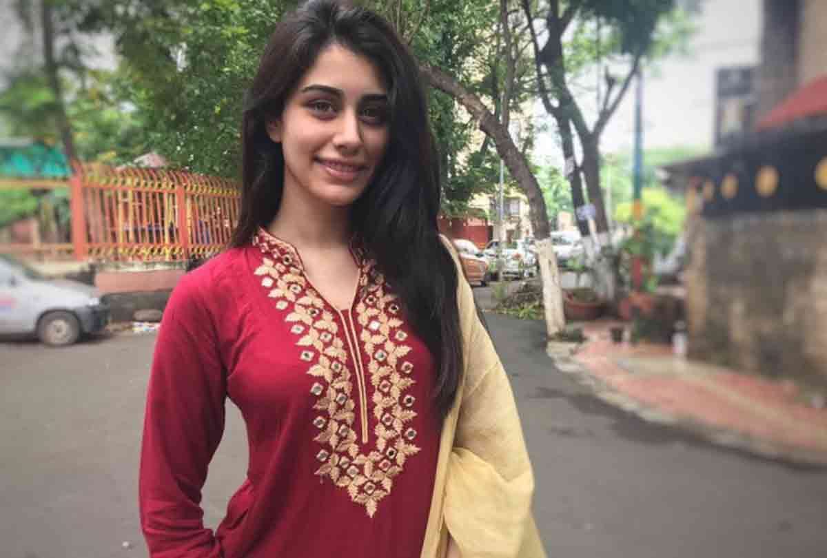 salman khan first time open about new girl waraina hussain