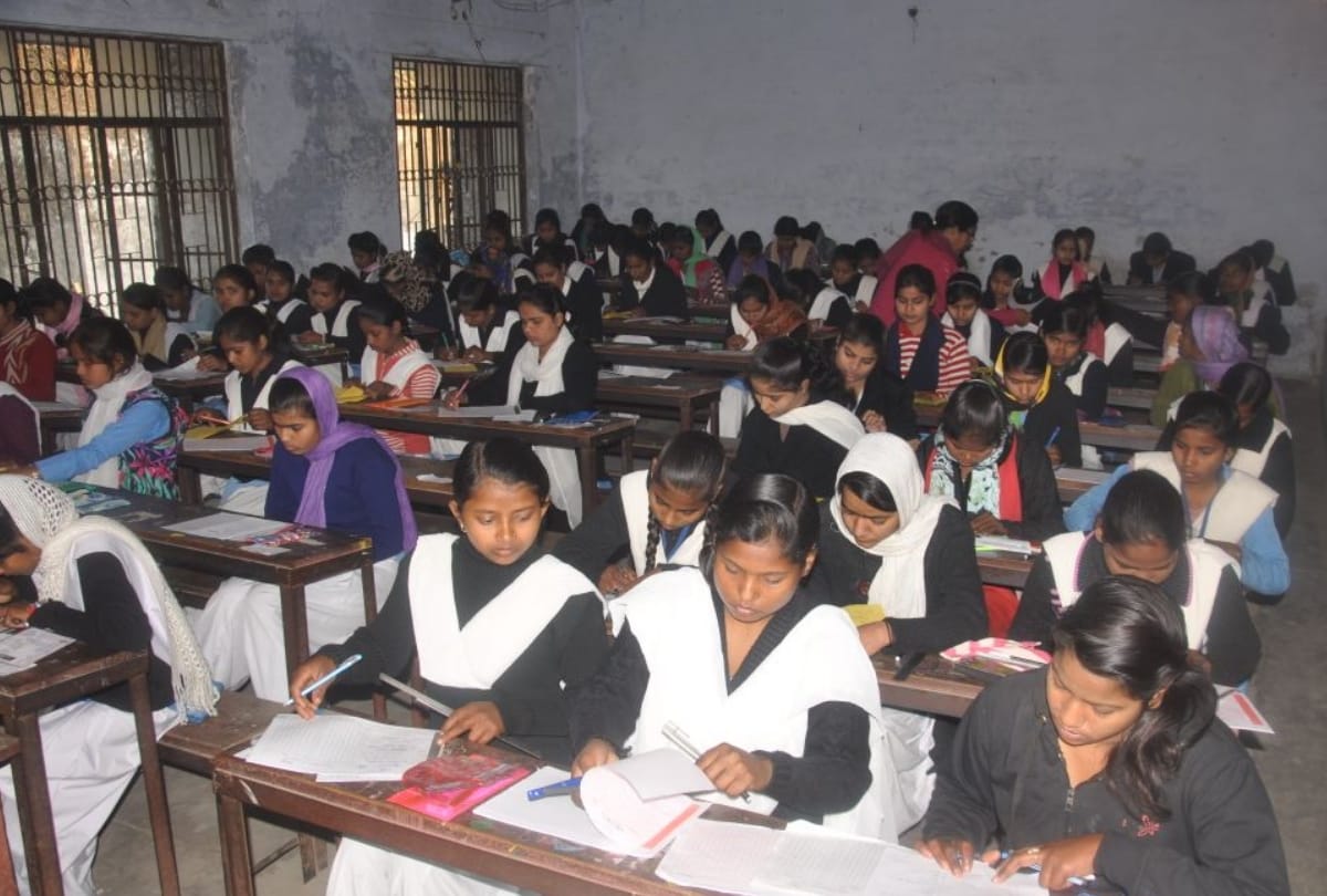 up board exam started under the supervision of CCTV