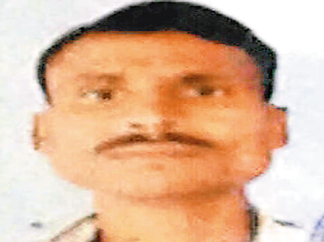 A farmer suffering a waste of crop was killed by the farmer