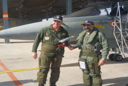 france air force chief flew in tejas from jodhpur air base