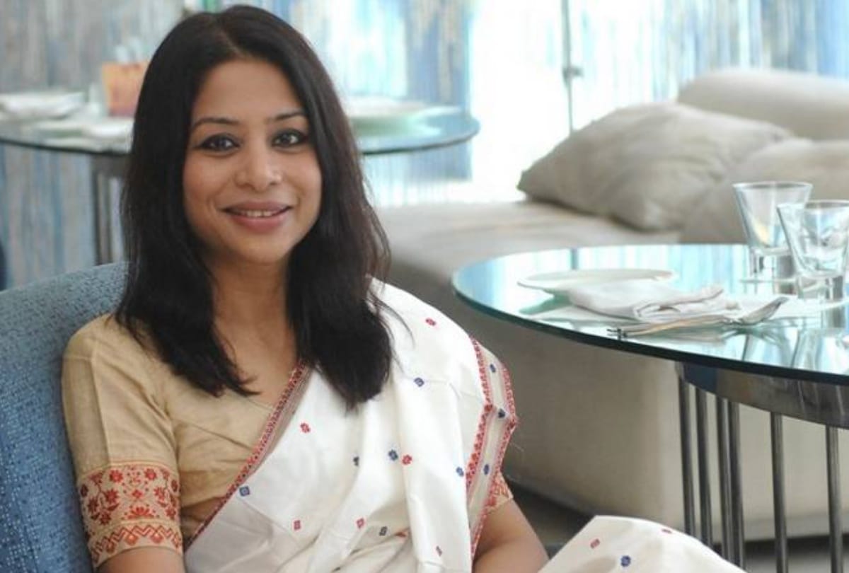 Government witness asked for Rs 50 lakh to keep his mouth shut : Indrani Mukerje