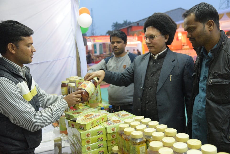 Amla product in khaadi mahotsav