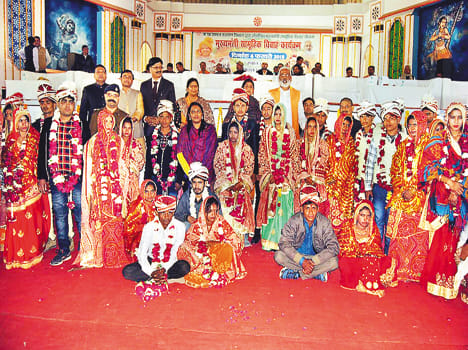 51 couples make life partner in chief minister's scheme