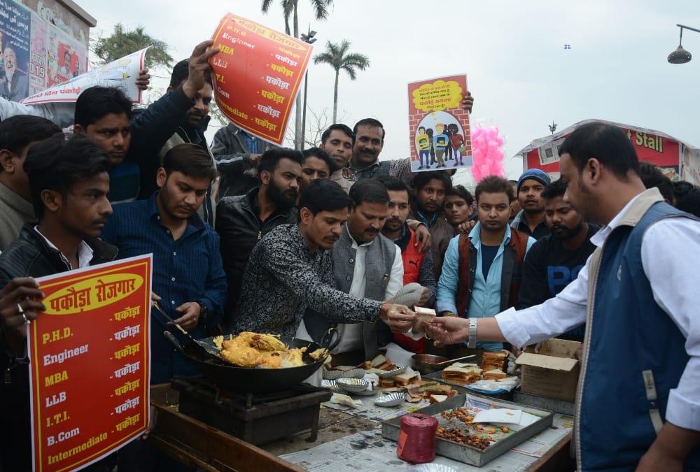 unemployed youngsters sell pakoda in lucknow to protest pm modi remark.