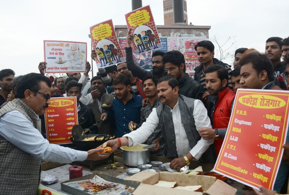 unemployed youngsters sell pakoda in lucknow to protest pm modi remark.