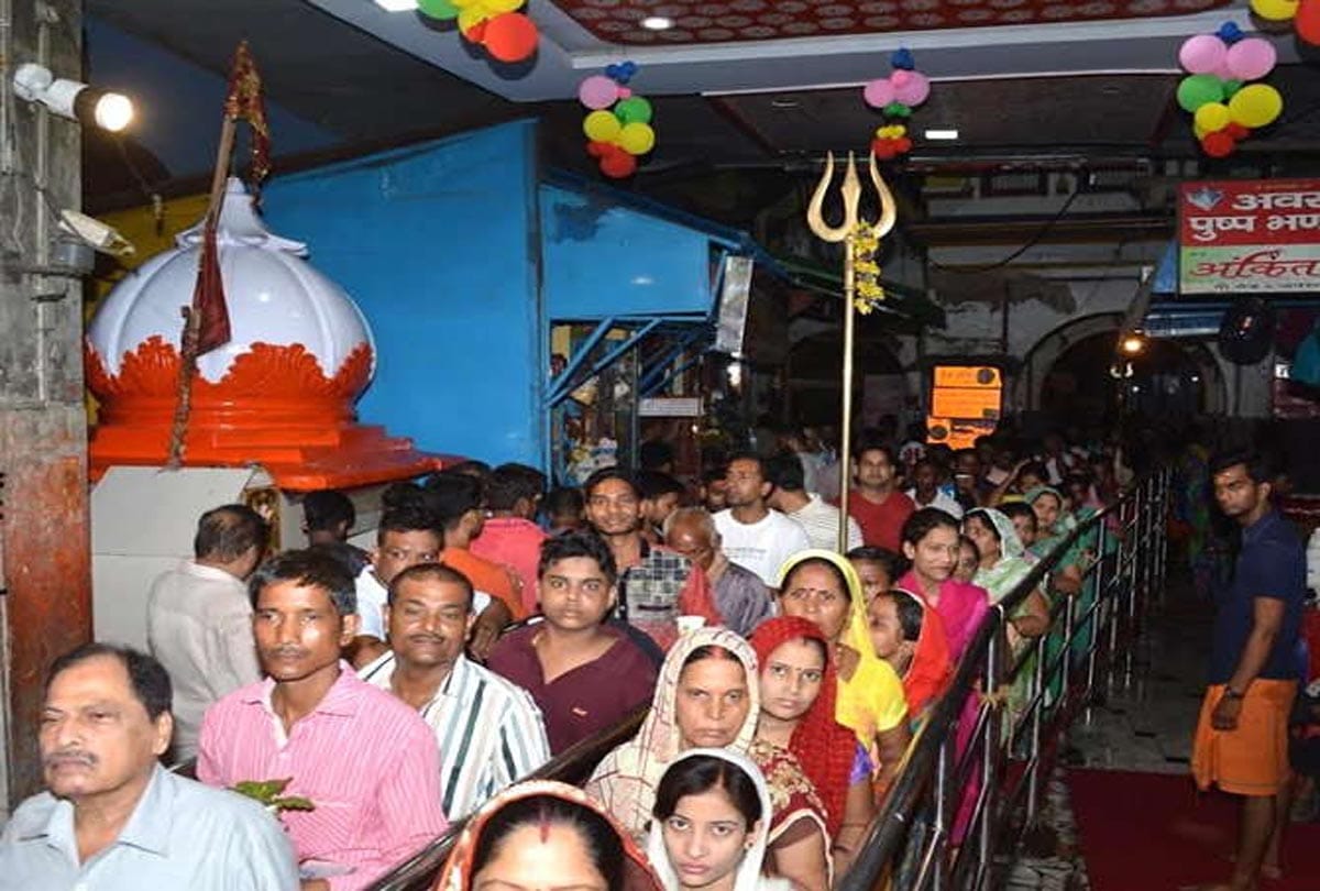 doors of the temple will open at two o'clock on Maha Shivratri 