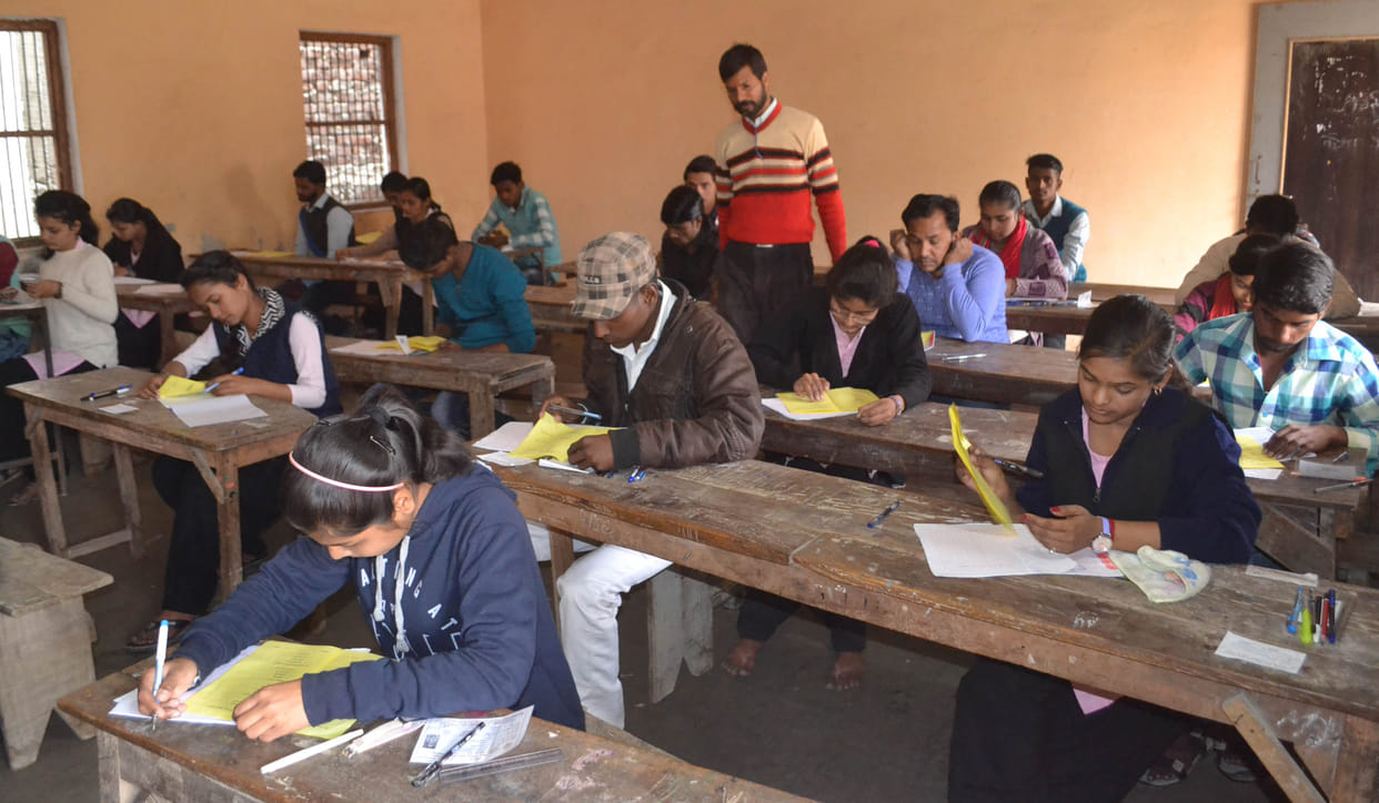 25 suspicious person caught in varanasi from up board exam centre
