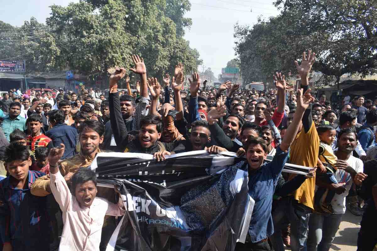 Film super 30 shooting start in varanasi