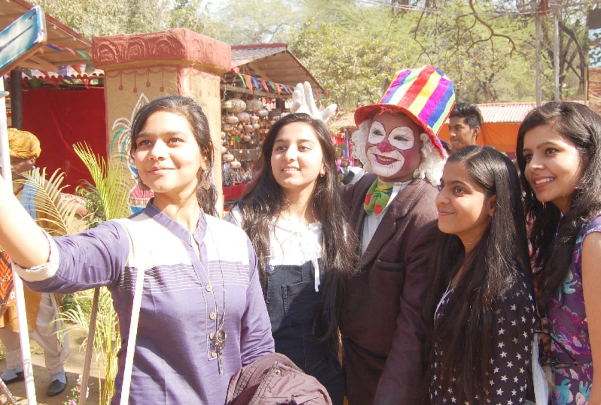 Surajkund Mela how to reach timing and ticket price The Worlds Largest International Crafts Fair